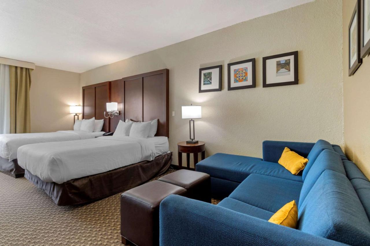 Comfort Inn & Suites Near Six Flags & Medical Center San Antonio Kültér fotó