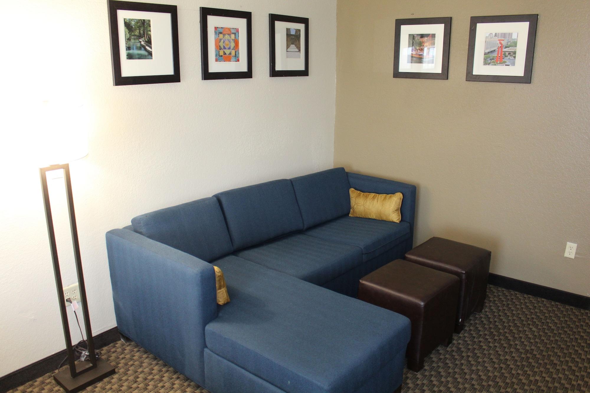 Comfort Inn & Suites Near Six Flags & Medical Center San Antonio Kültér fotó